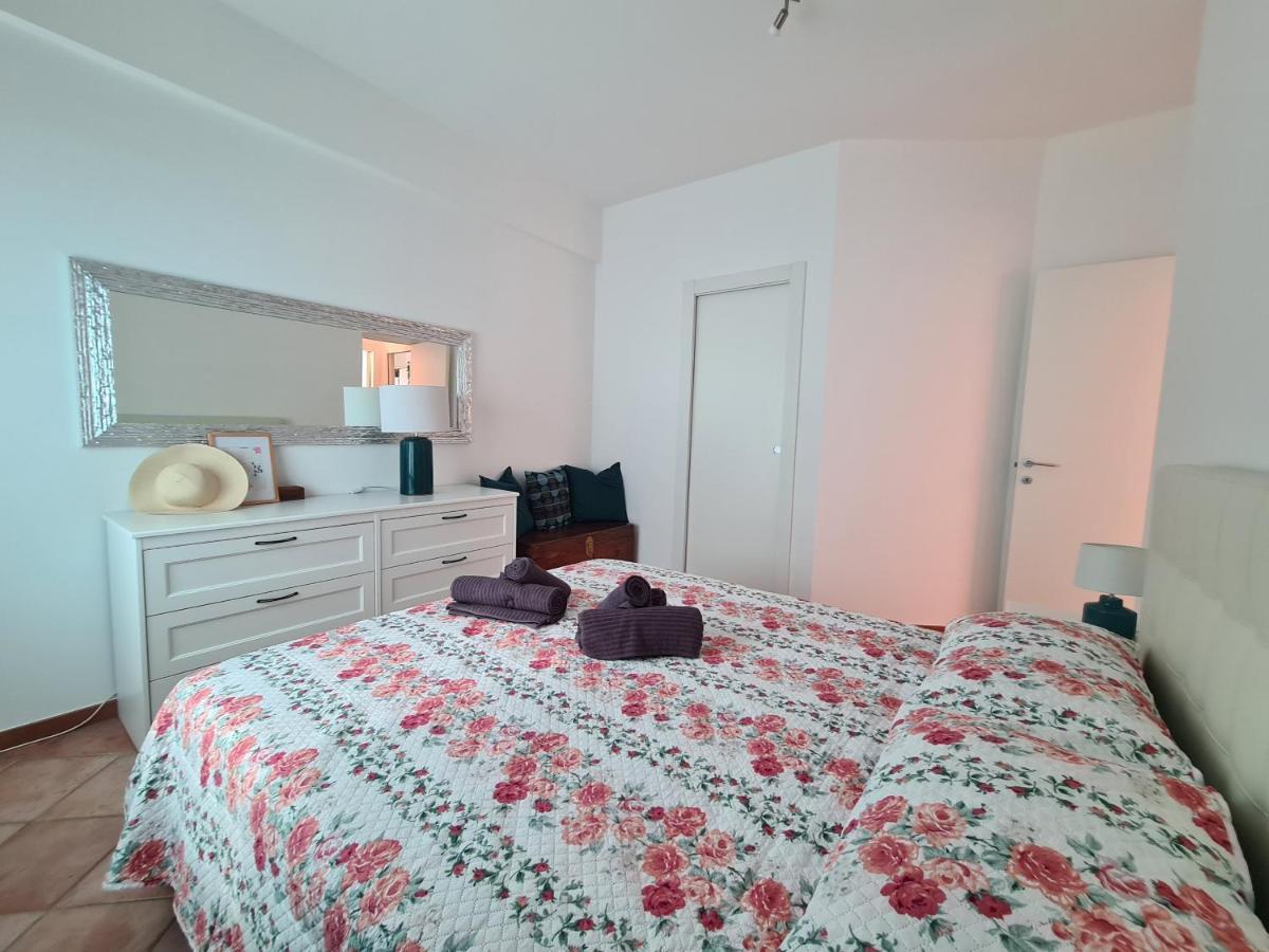 Casa Erica By Portofinovacanze Rapallo Exteriör bild